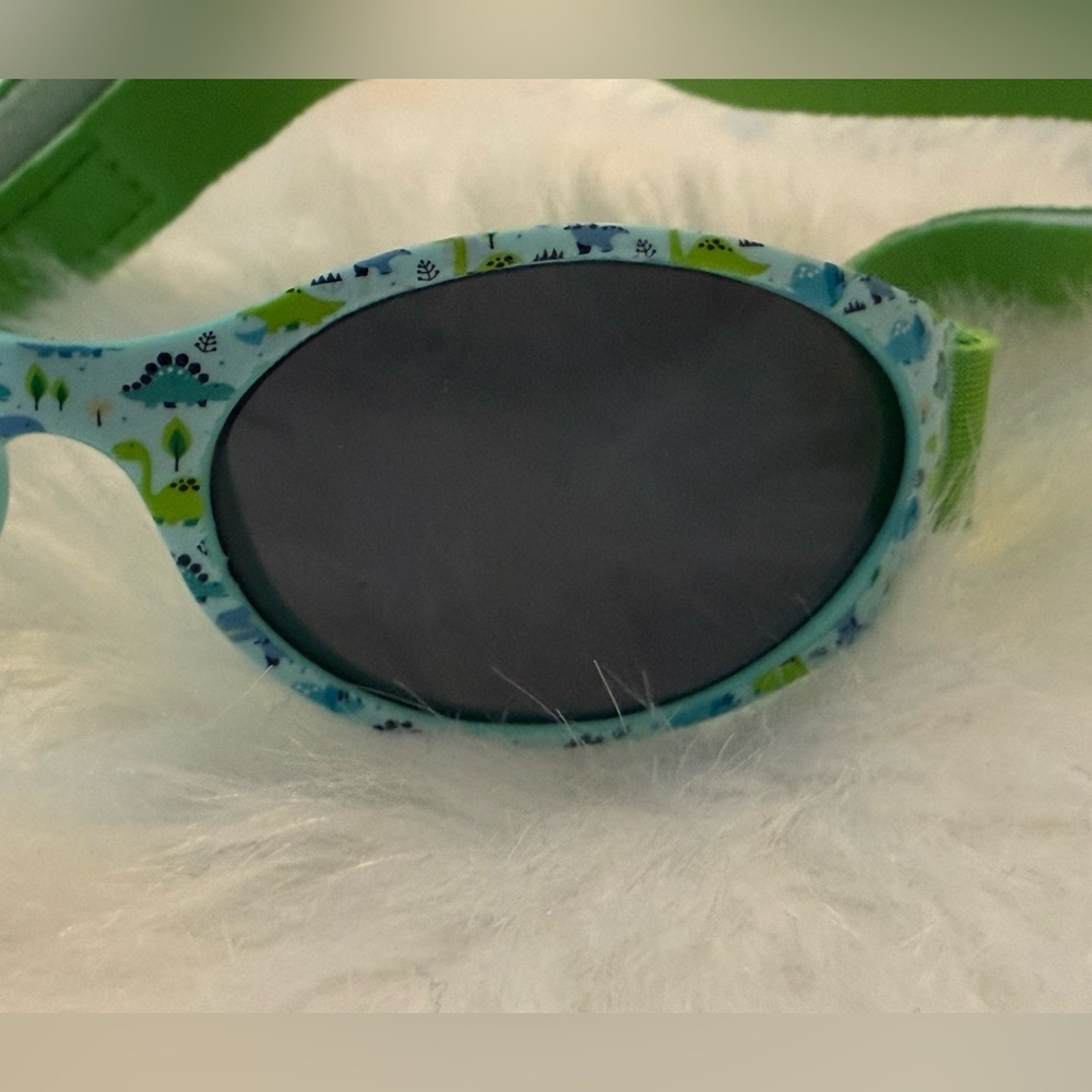 Baby Sunglasses - Picture 3 of 6